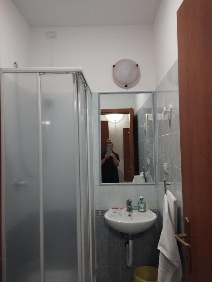Roma Termini Tina Ya B&B Zewnętrze zdjęcie