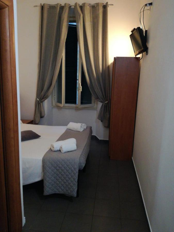 Roma Termini Tina Ya B&B Zewnętrze zdjęcie