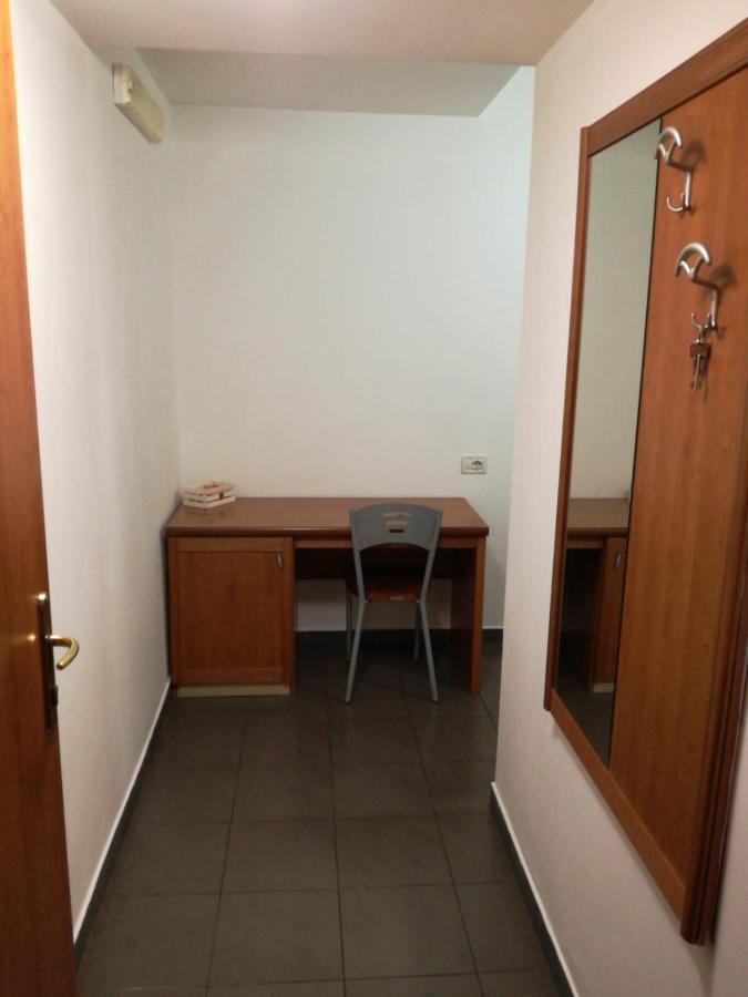 Roma Termini Tina Ya B&B Zewnętrze zdjęcie